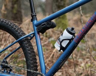 Marin El Roy top tube storage detail.